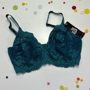 Wacoal Embrace Lace Underwire Bra 34DDD